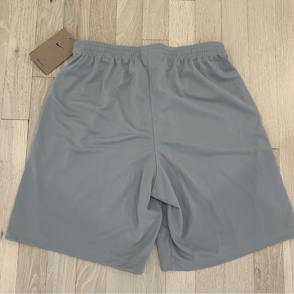 Nike Dry Fit Men's Gray Athletic Shorts Size S NWT - Picture 5 of 5